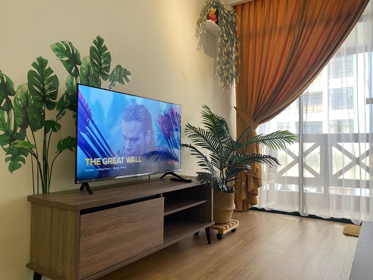 Lovely 1-Bedroom Condo With Facilities Malacca Esterno foto